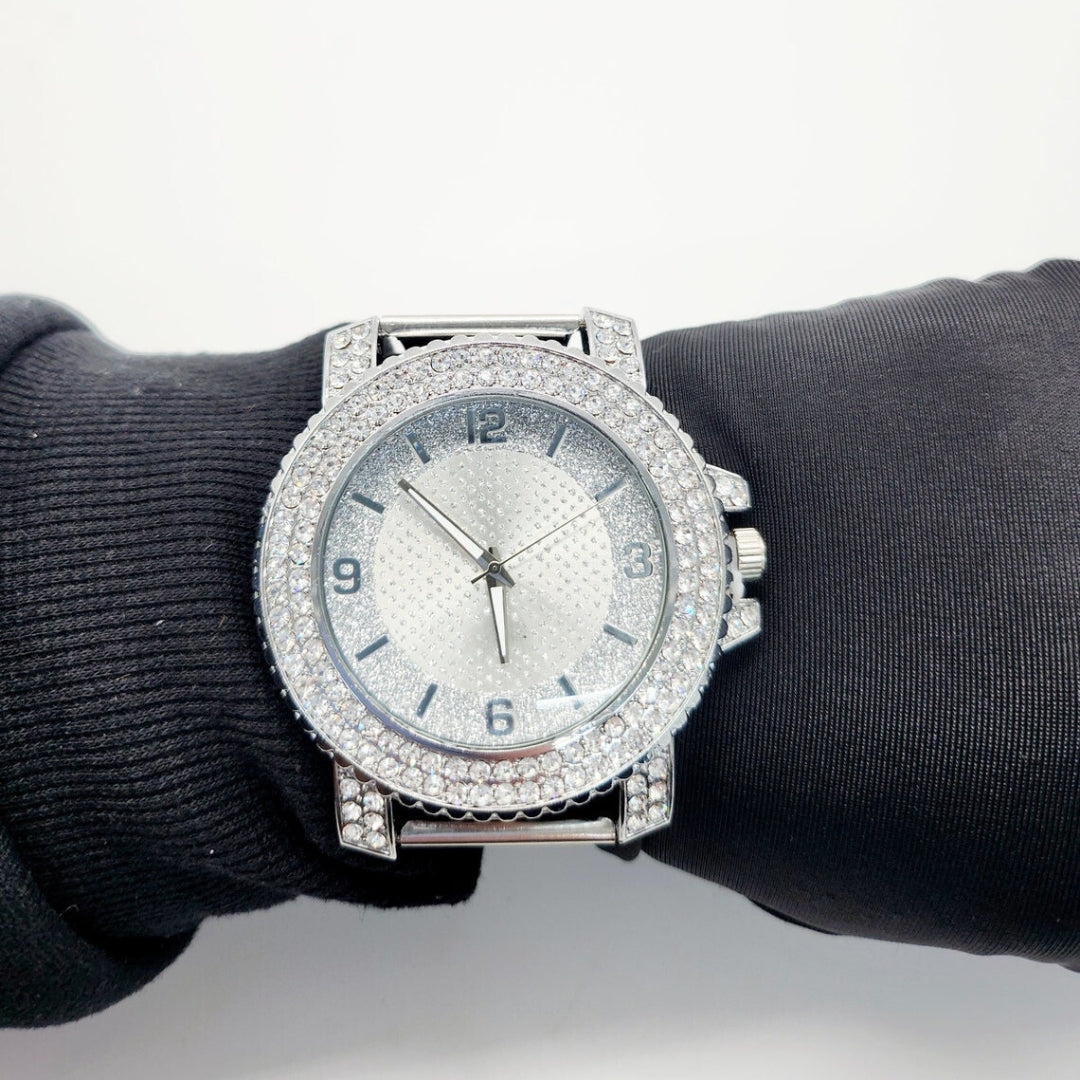 Moissanite 25.94 CT Round Cut Diamond Art Nouveau Watch