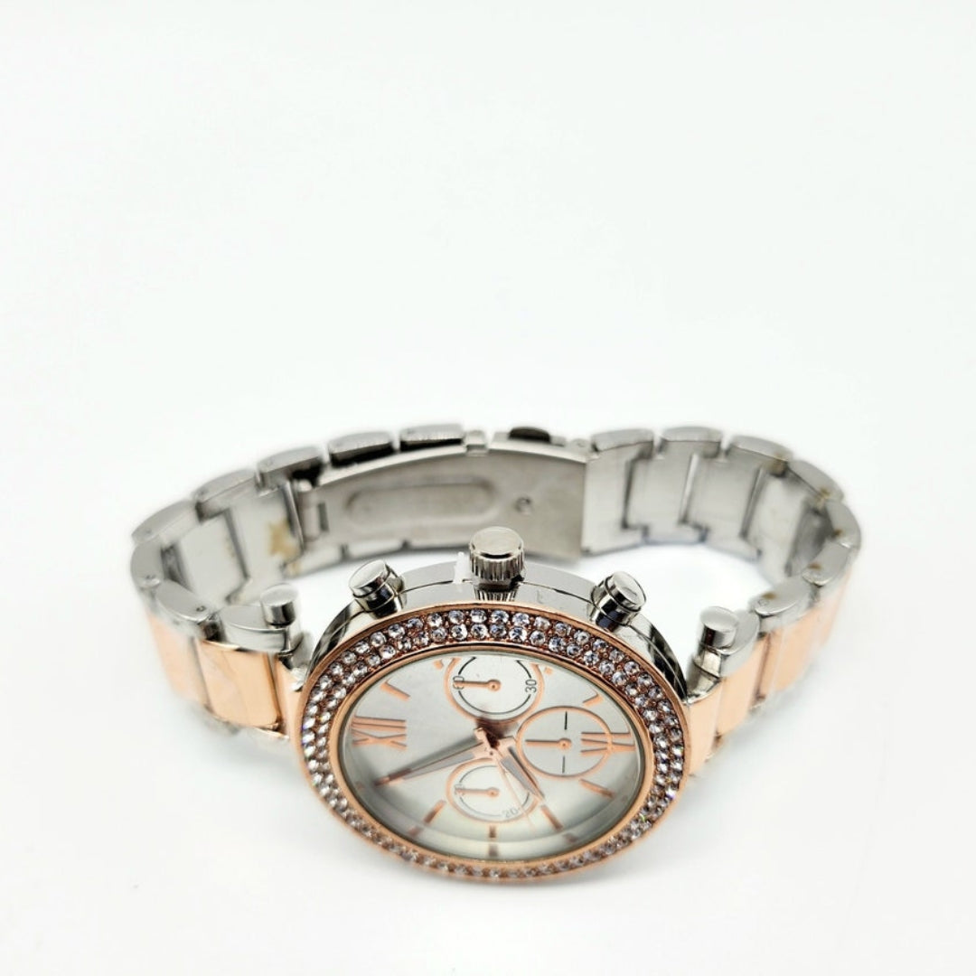 Moissanite 16.46 CT Round Cut Diamond Avant Grade Watch