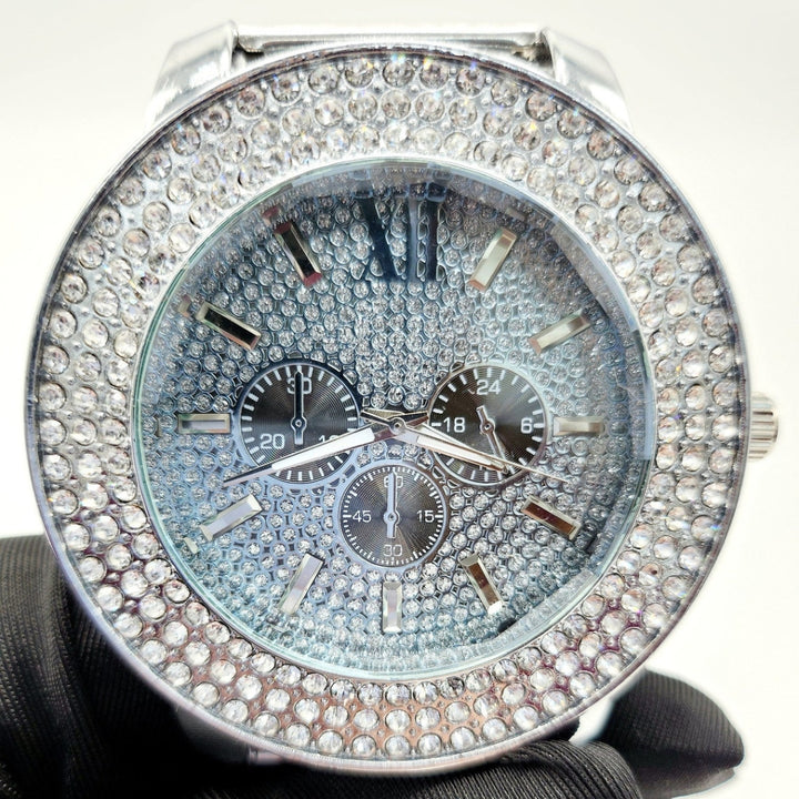 Moissanite 31.67 CT Round Cut Diamond Avant Garde Watch