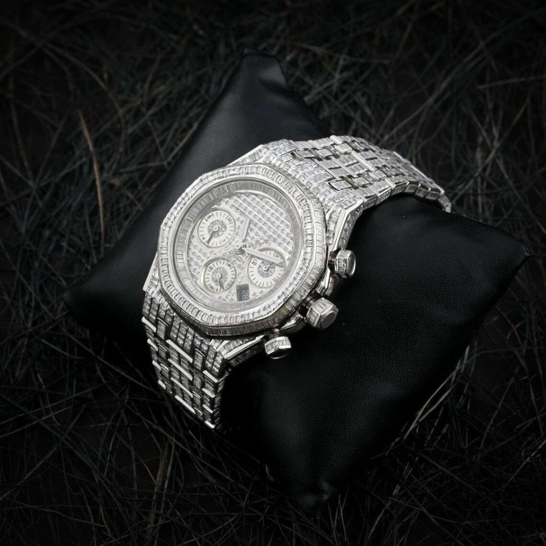 Moissanite  33.92 CT Baguette Cut Diamond Boho & Hippie Watch