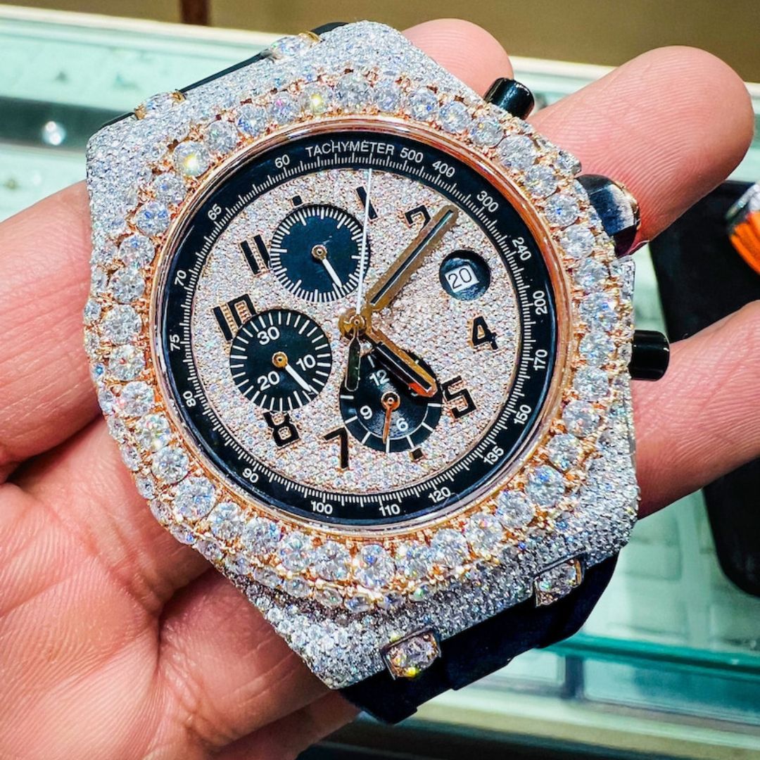 Moissanite 26.53 CT Round Cut Diamond Mid-Century Watch