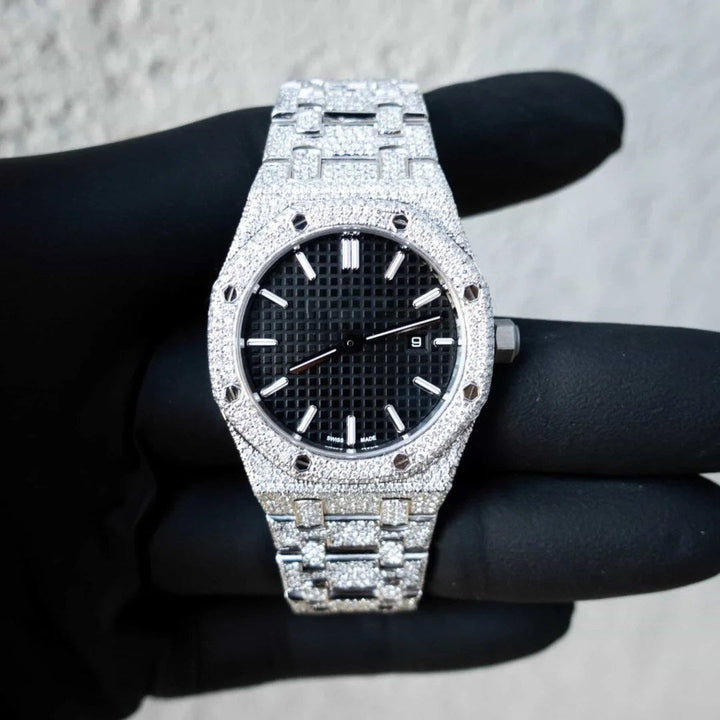 Moissanite 33.37 CT Round Cut Diamond Boho & Hippie Watch