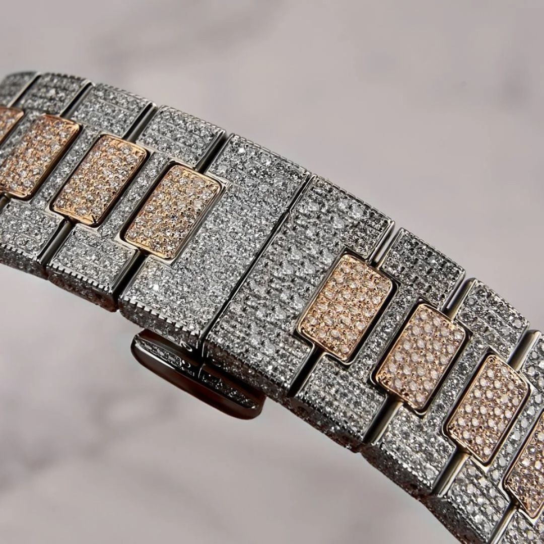Moissanite  36.39 CT Round Cut Diamond Gothic Watch