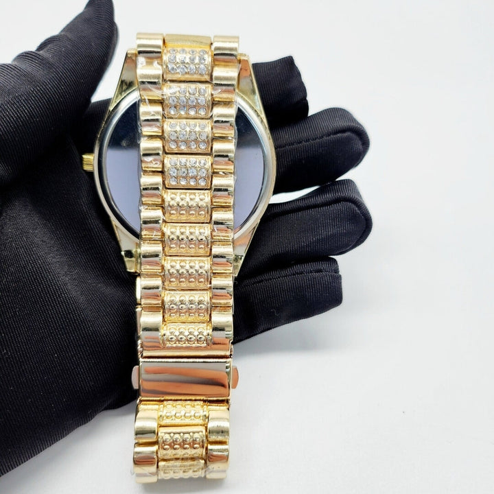 Moissanite 68.55 CT Round Cut Diamond Avant Garde Watch