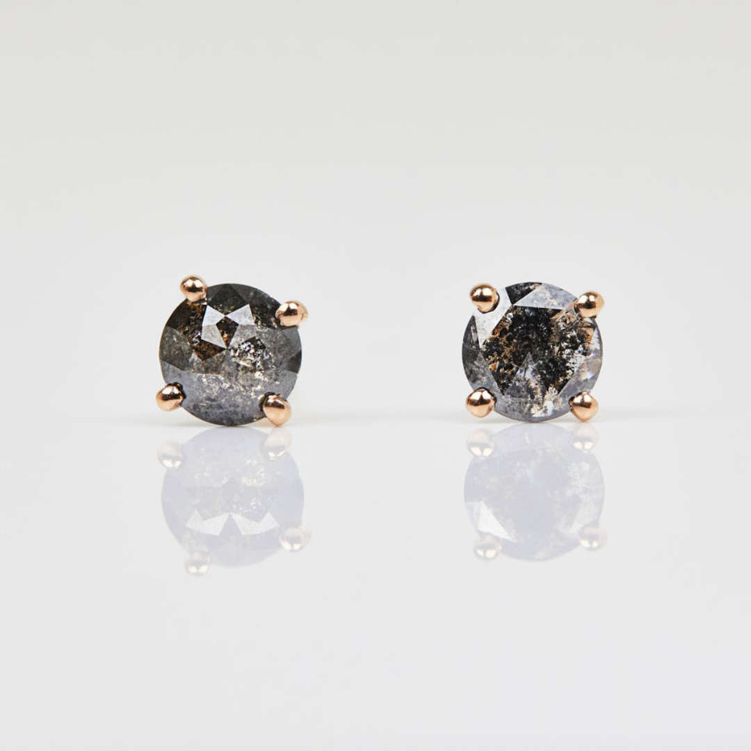 Natural Salt and Pepper 1.40 CT Round Diamond Stud Earring