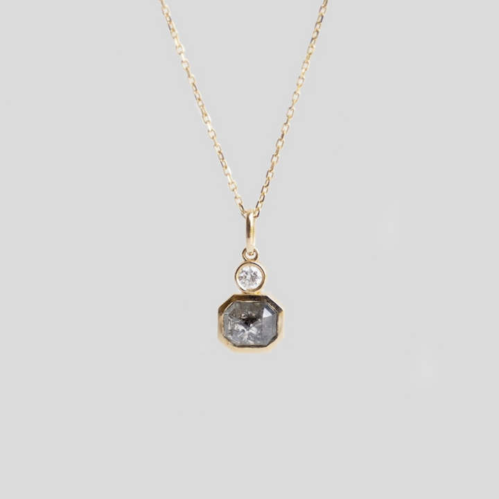 Natural Salt And Pepper 2.55 CT Emerald & Round Diamond Necklace