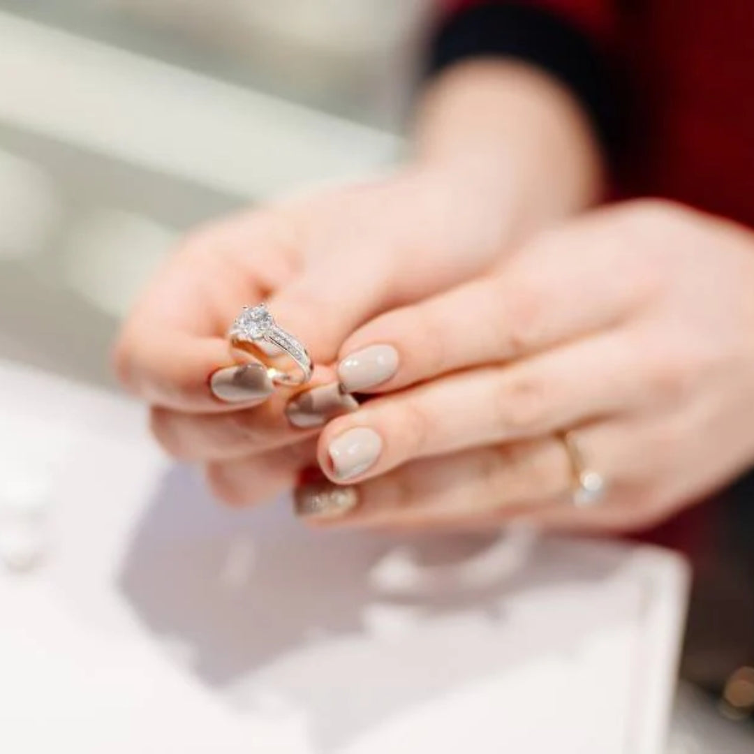 A Sustainable Sparkle: Choosing Ethical Diamond Jewelry