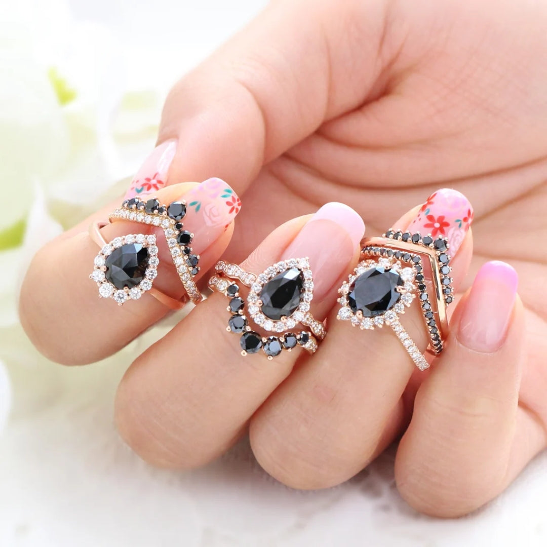 Enchanting Accessories: Diamond Jewelry For Halloween In Italy