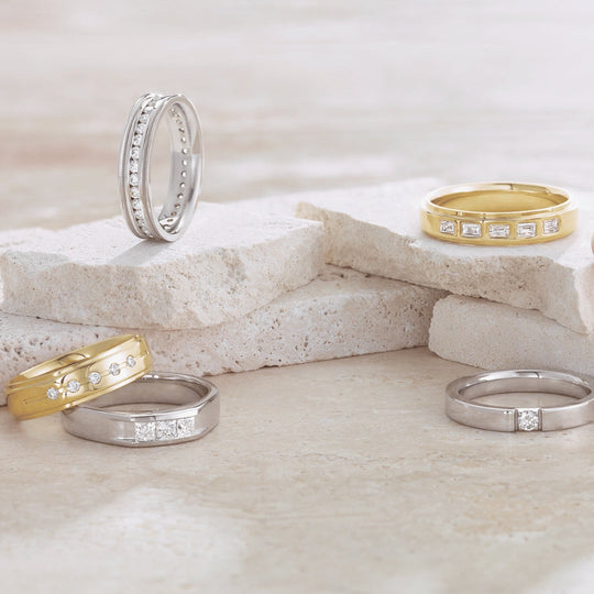 How to Choose the Right Wedding Bands - Matching Sets and Personalized Designs