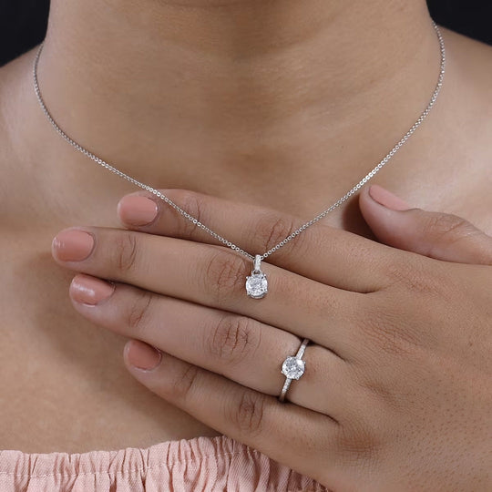 Jewelry That Captivates the Stunning World of Moissanite