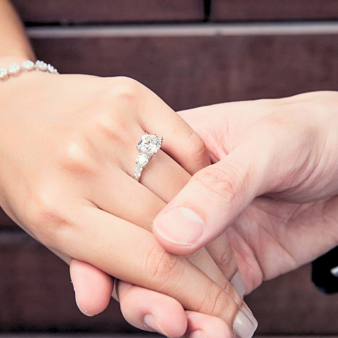 Personalized Diamond Wedding Rings: A Unique Touch