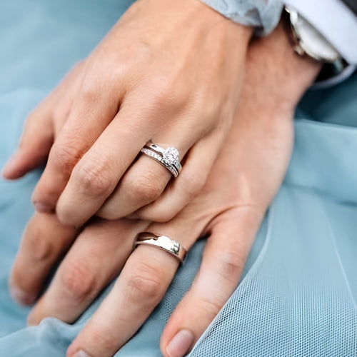 Proposing In Different Seasons: A Guide To Perfect Timing And Jewelry Choices