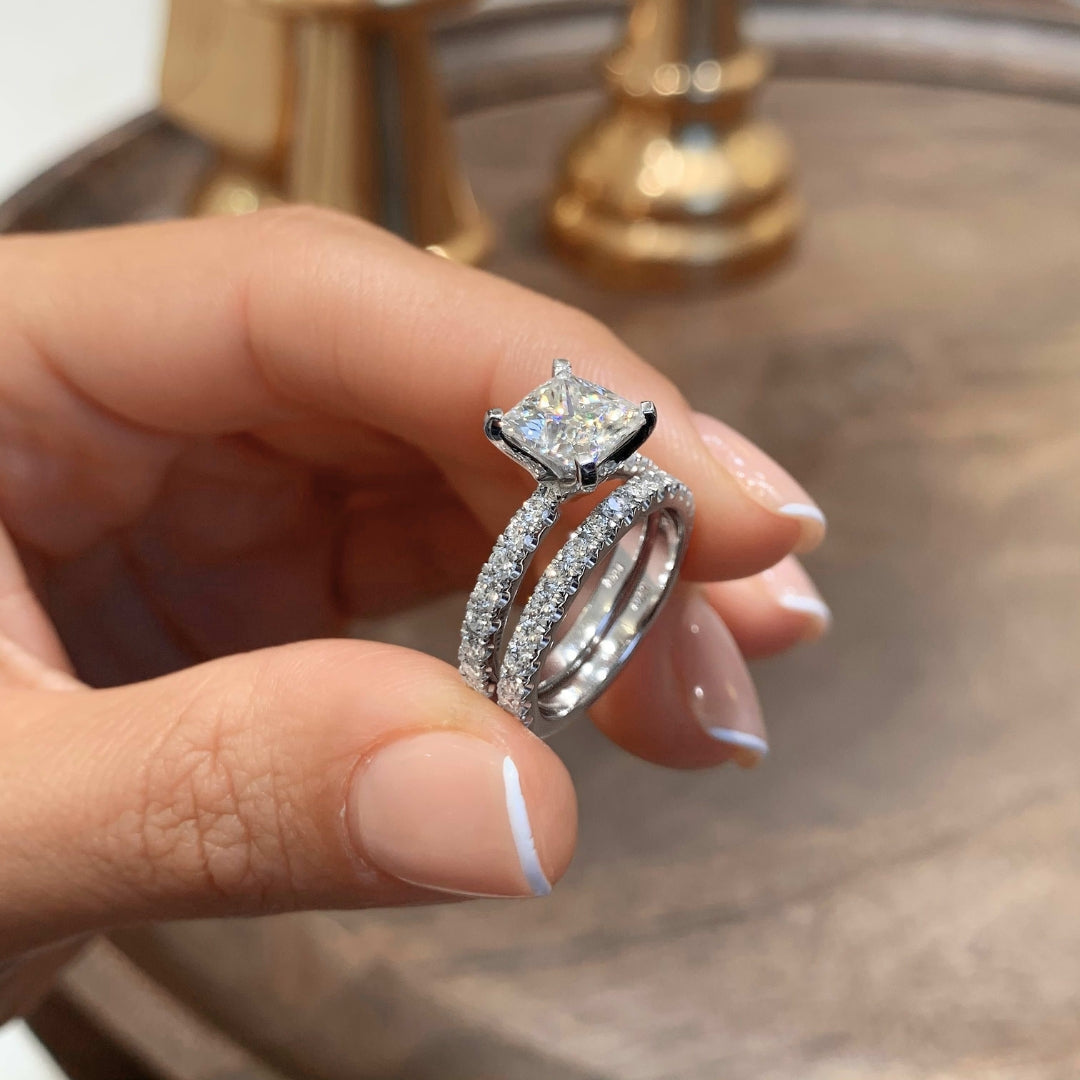 What Is Included In The Set Of Marriage Jewelry?