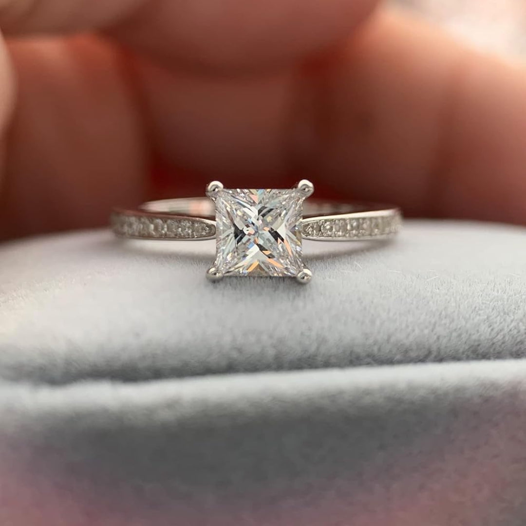 Why Moissanite Rings Are the Future of Luxury Jewelry