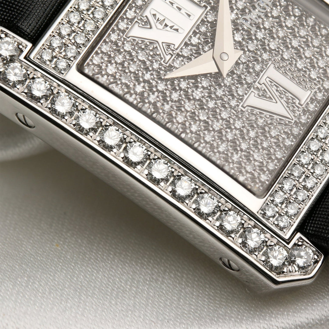 Moissanite 48.40 CT Round Cut Diamond Brutalist Watch Jewel Carts