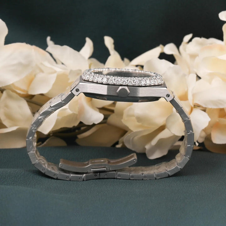 Moissanite 22.35 CT Round Cut Diamond Brutalist Watch Jewel Carts