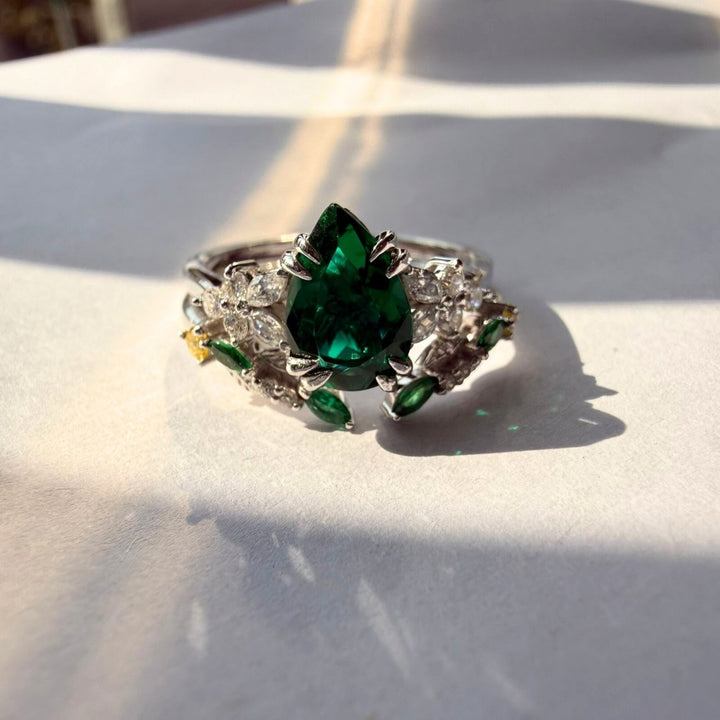 Designer Green Diamond Bridal Ring Set with Sparkling White Stones