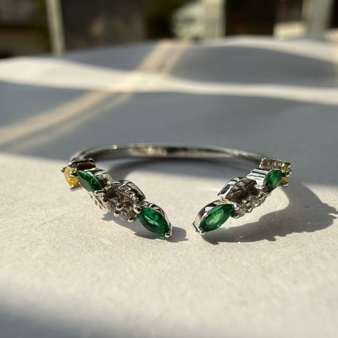 Designer Green Diamond Bridal Ring Set with Sparkling White Stones