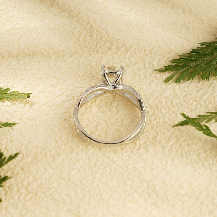 Moissanite 2.80 CT Round Cut Diamond  Mid-Century Wedding Ring
