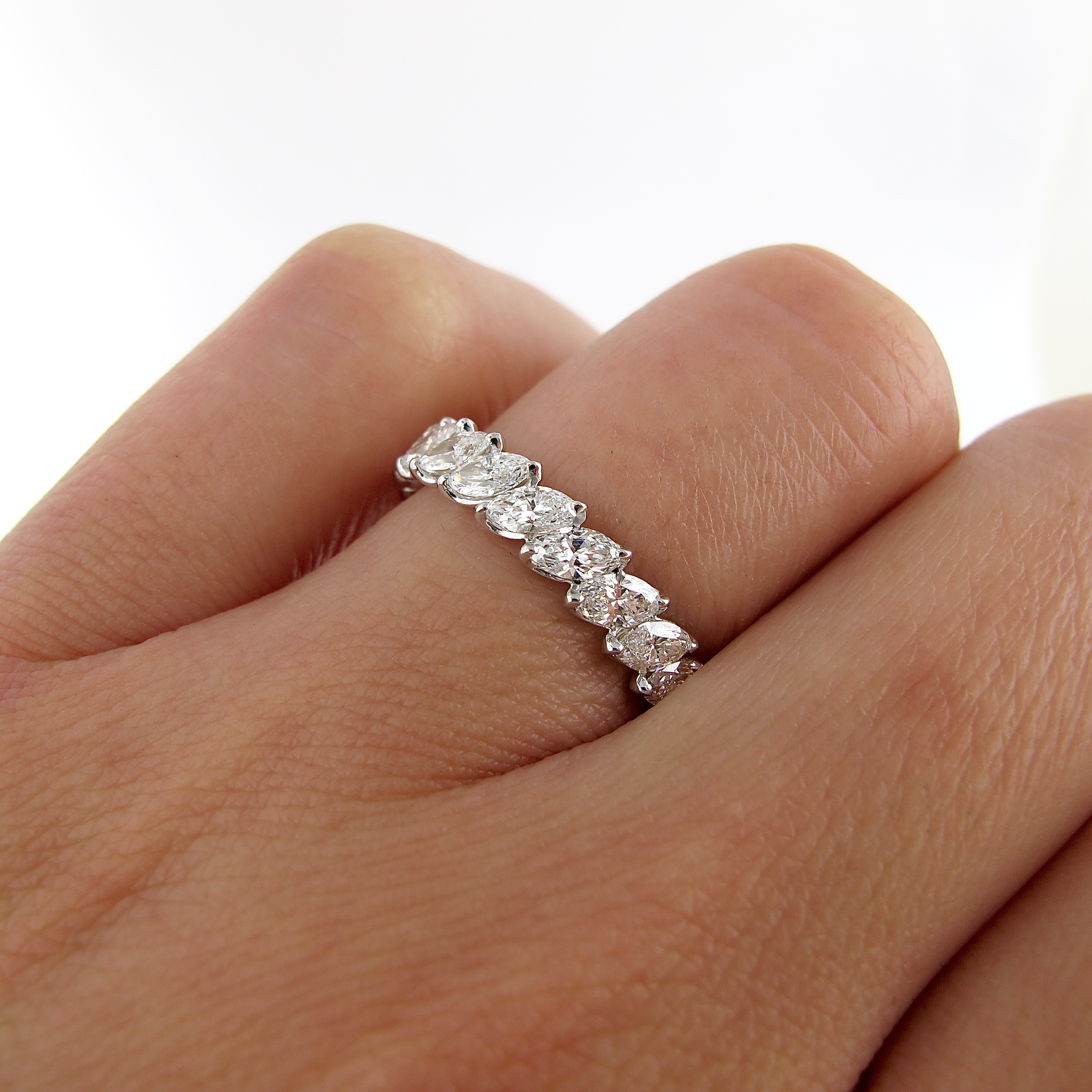 Moissanite 1.50 CT Marquise Cut Diamond Mid-Century Anniversary Band