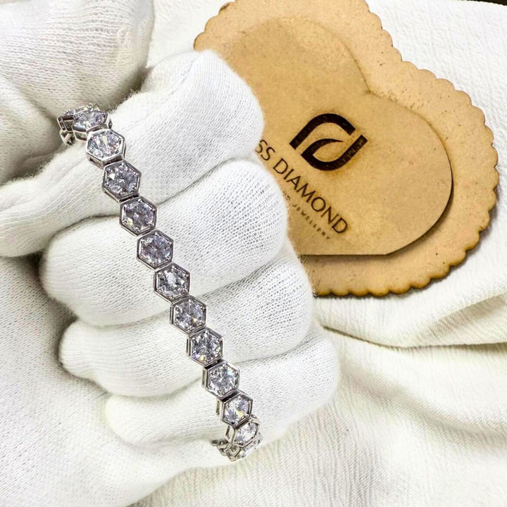Brilliant Round Diamond Bracelet in White Gold