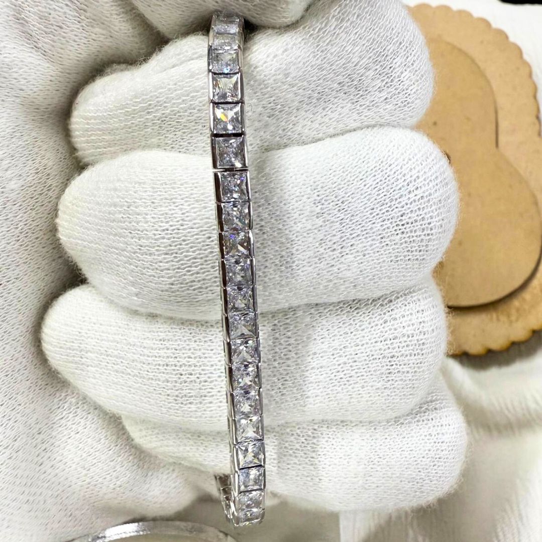 Moissanite Diamond Princess Cut Tennis Bracelet