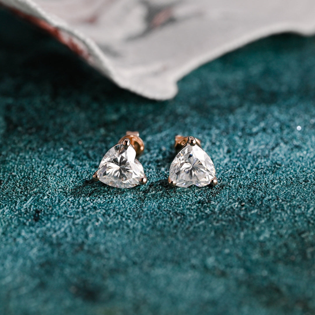 Moissanite 3.50 CT Heart Diamond Stud Earring