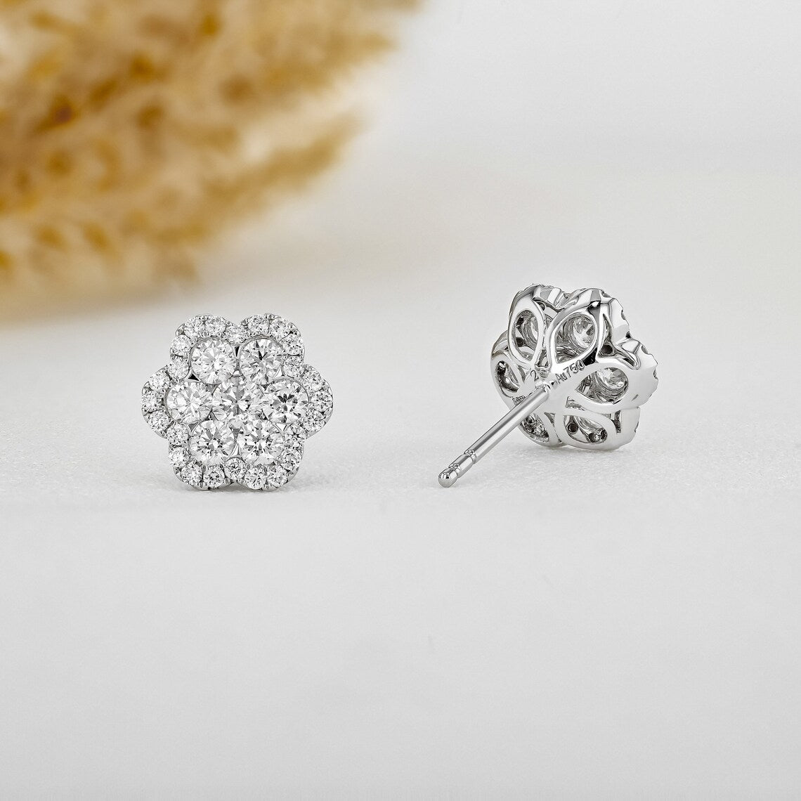 Moissanite 1.55 CT Round Diamond Fashion Earring