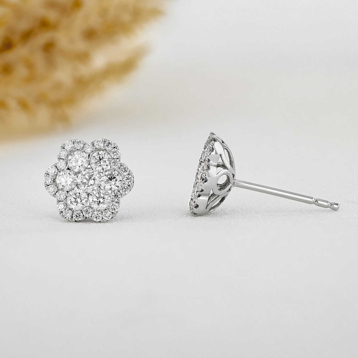 Moissanite 1.55 CT Round Diamond Fashion Earring