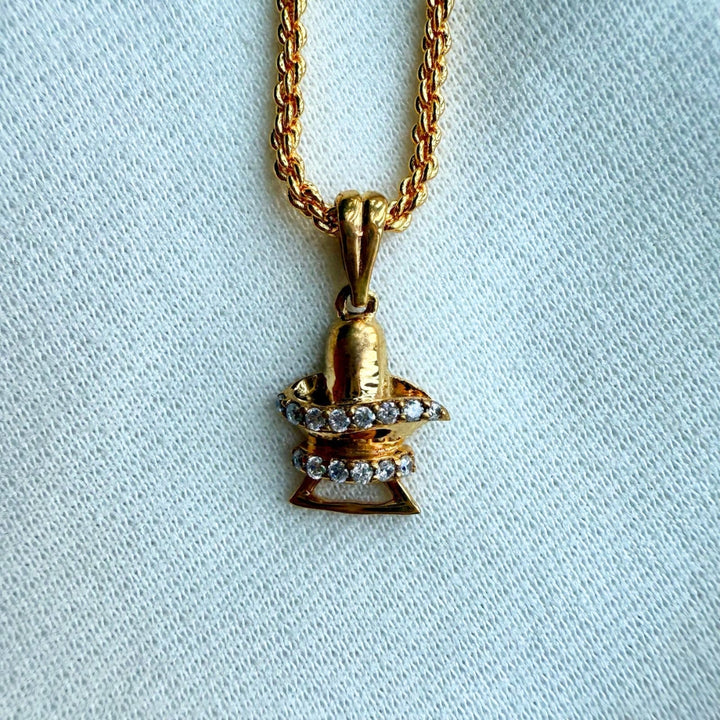 Yellow Gold Shivling Charm Chain Pendant