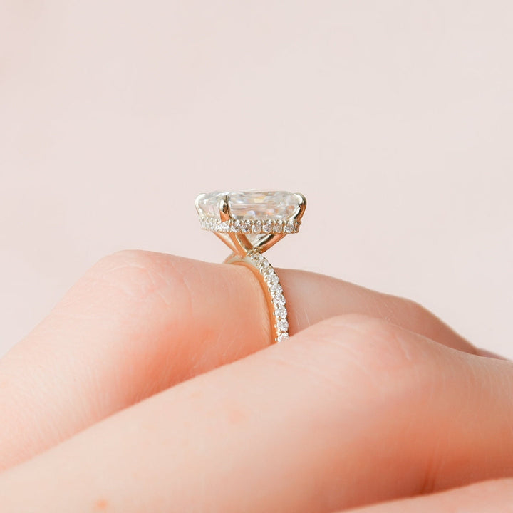 Moissanite 2.92 CT Radiant Cut Diamond Minimalist Handmade Ring