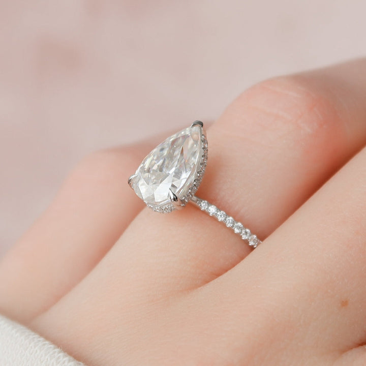 Moissanite 2.75 CT Pear Cut Diamond Brutalist Handmade Ring