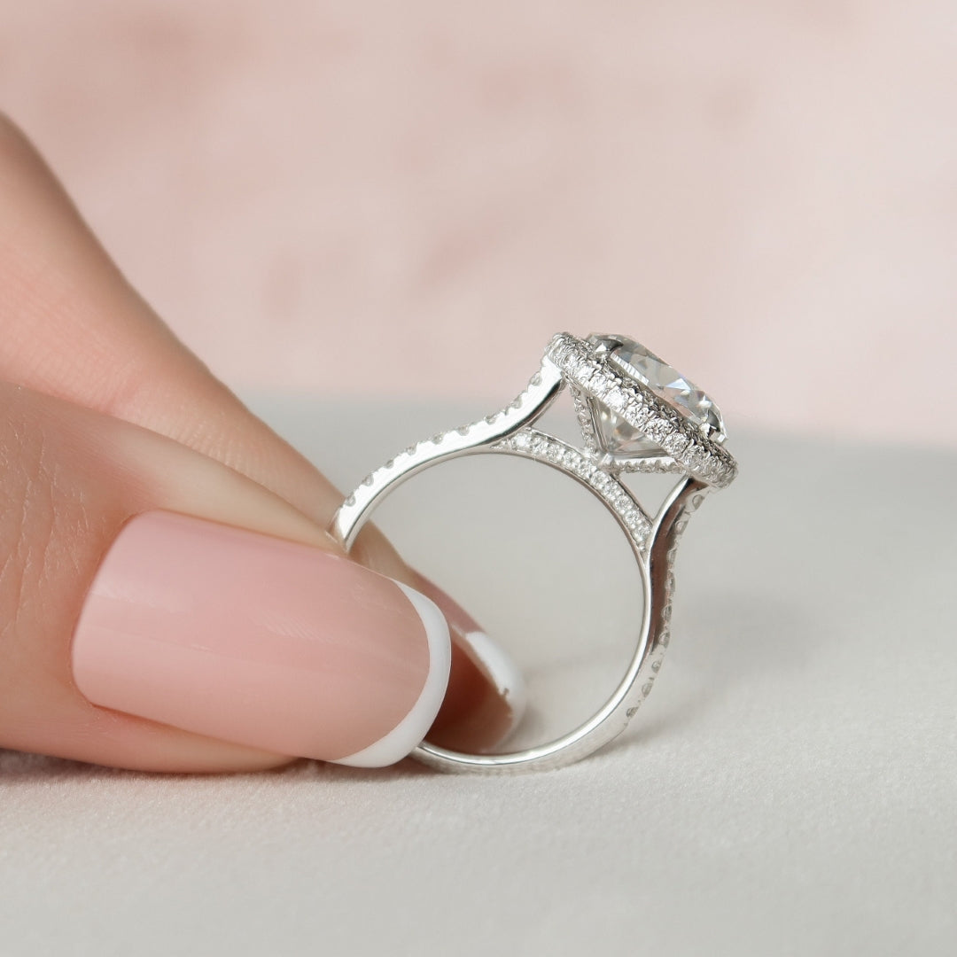 Moissanite 3.92 CT Round Cut Diamond Minimalist Anniversary Ring