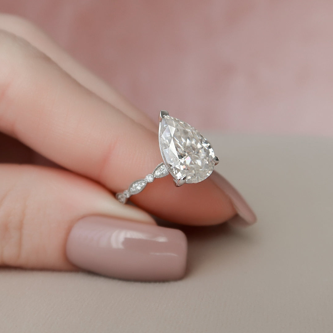 Moissanite 2.80 CT Pear Cut Diamond Minimalist Engagement Ring