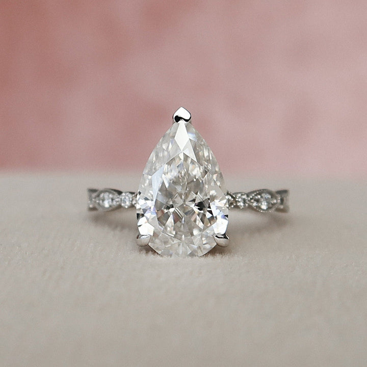 Moissanite 2.80 CT Pear Cut Diamond Minimalist Engagement Ring