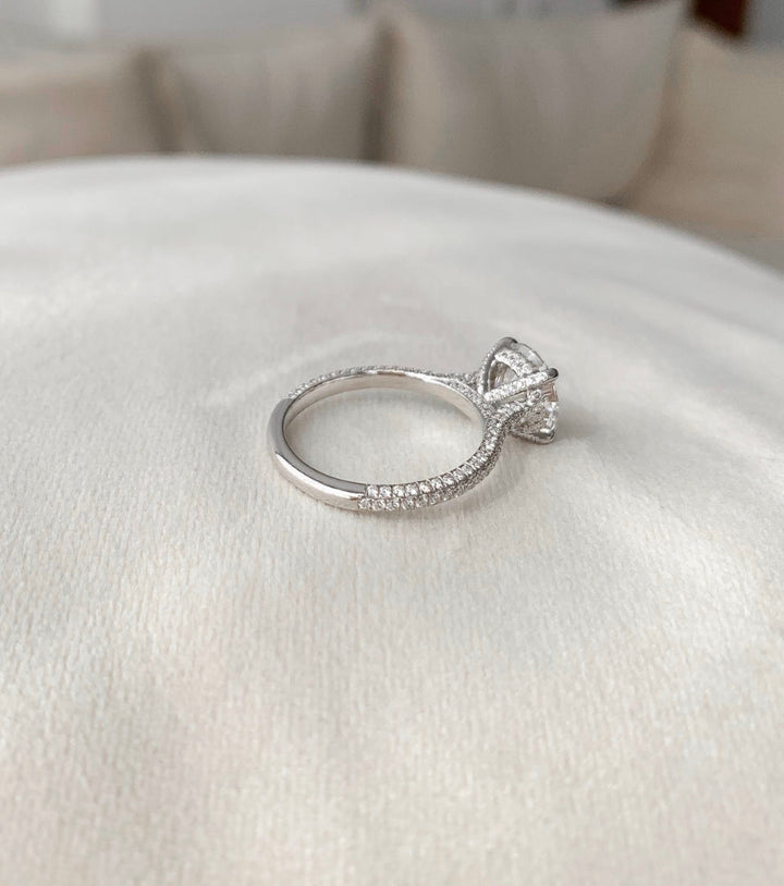 Moissanite 2.54 CT Round Cut Diamond Art Deco Handmade Ring