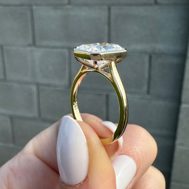 Moissanite 5.30 CT Radiant Cut Diamond Mid-Century Anniversary Ring