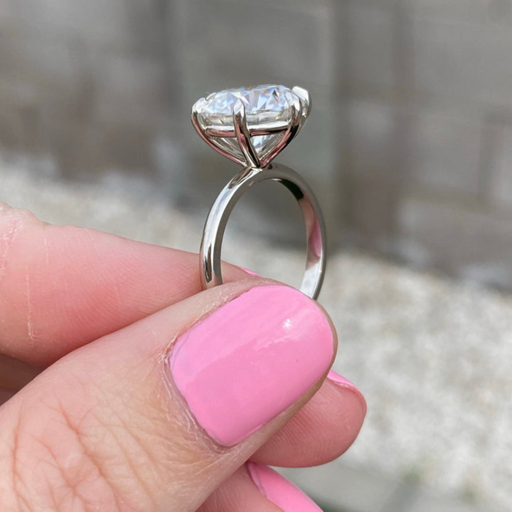 Moissanite 5.40 CT Round Cut Diamond Art Deco Anniversary Ring