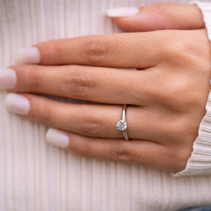 Moissanite 1.00 CT Round Cut Diamond At Nouveau Wedding Ring