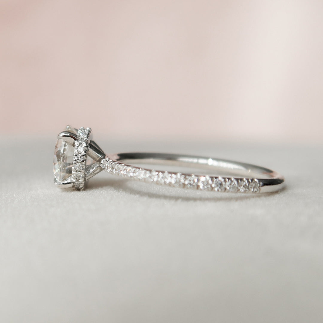 Moissanite 1.50 CT Round Diamond Brutalist Wedding Ring