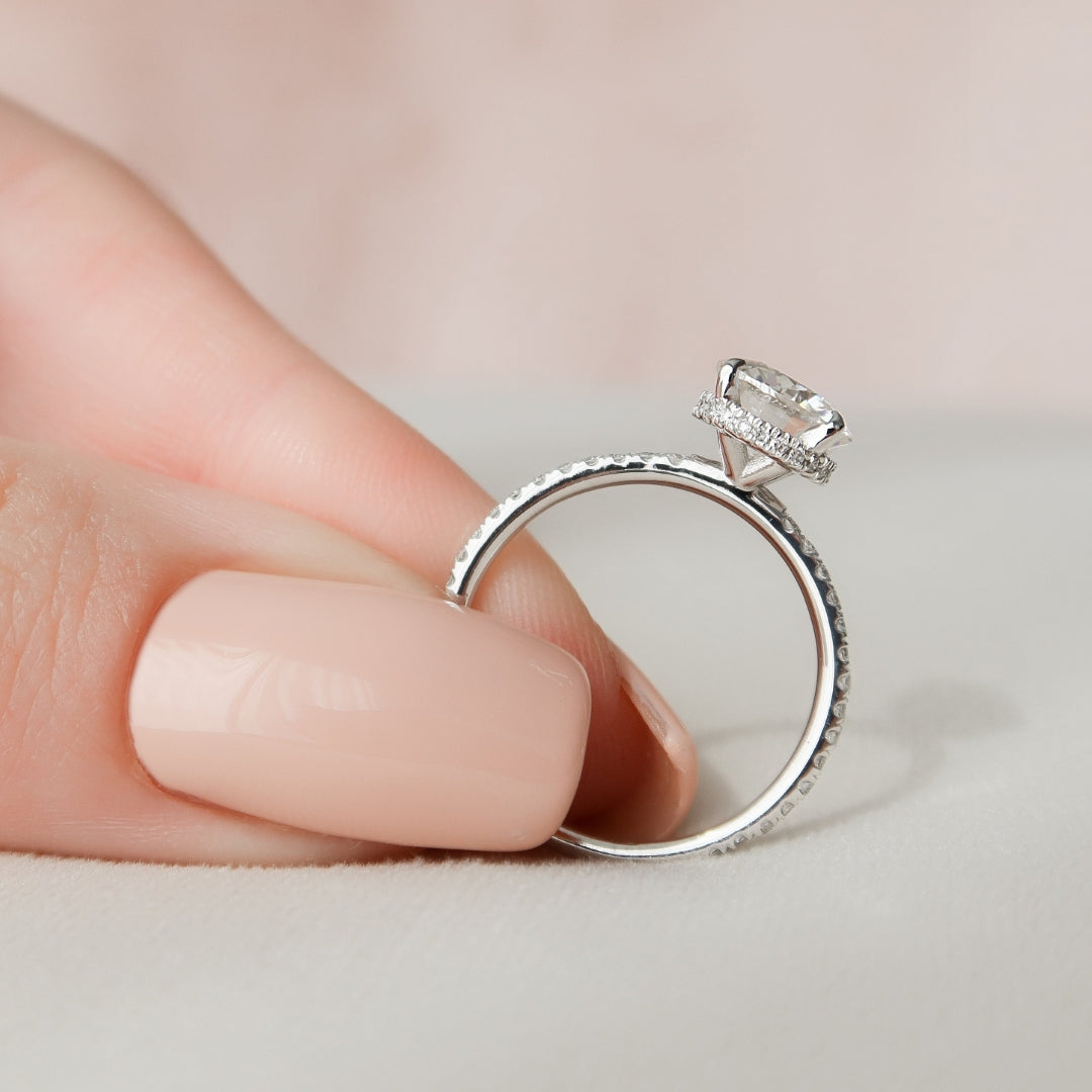 Moissanite 1.50 CT Round Diamond Brutalist Wedding Ring
