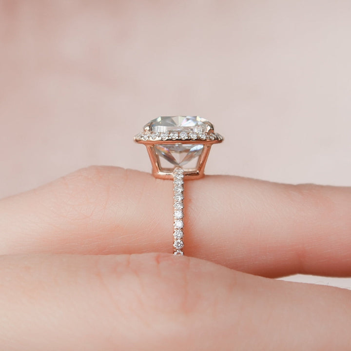 Moissanite 5.08 CT Cushion Cut Diamond Avant Garde Wedding Ring