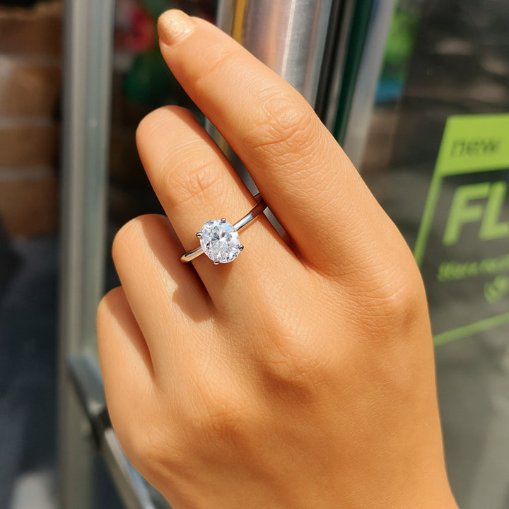 Moissanite Oval Cut 1.00 Carat Solitaire Ring for Her