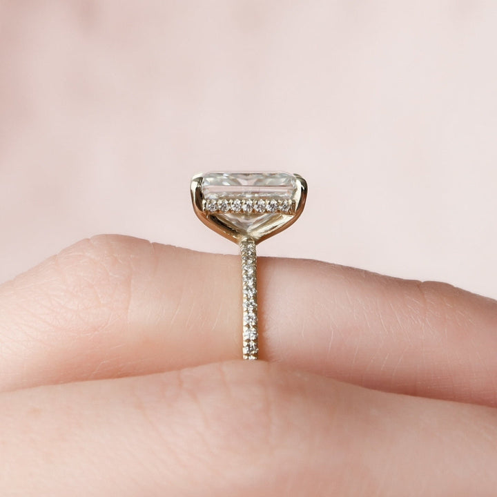 Moissanite 2.52 CT Radiant Cut Diamond Mid-Century Anniversary Ring