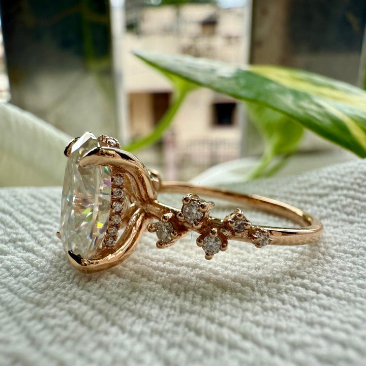 Surprise Diamond Engagement Ring Set in Rose Gold