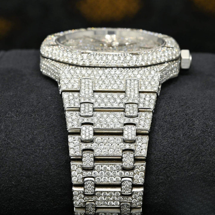 Moissanite 68.98 CT Round Cut Diamond Gothic Watch