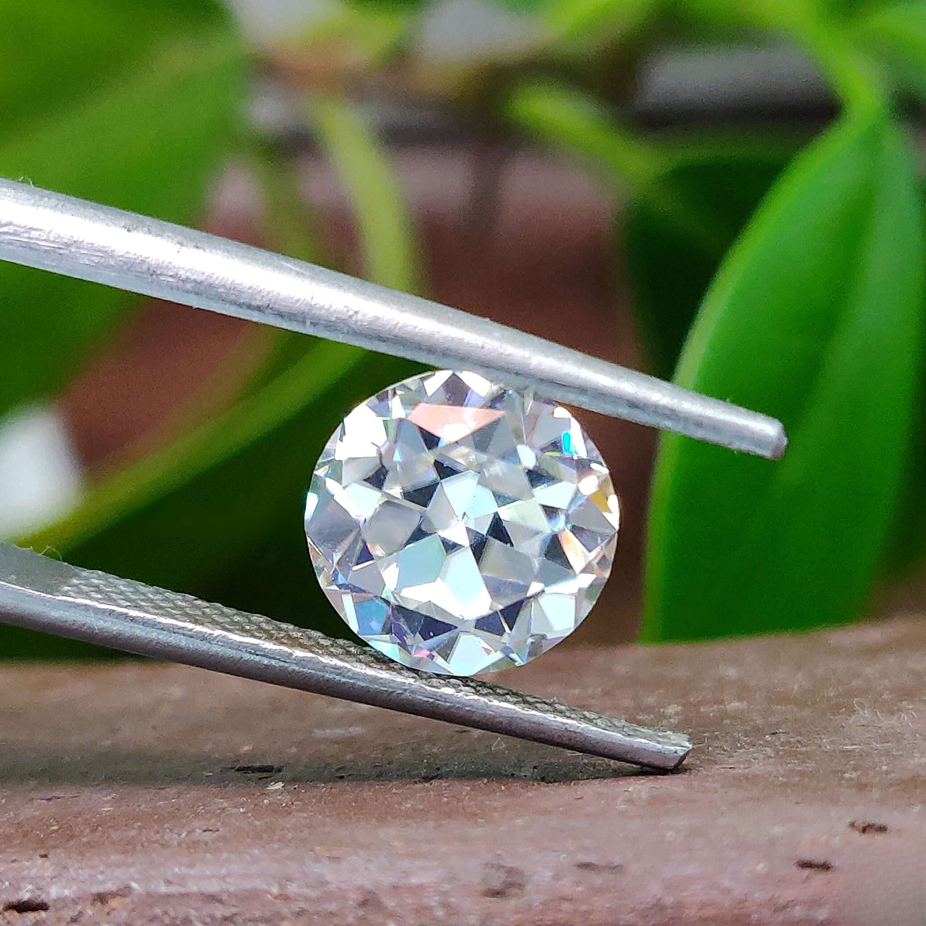 Moissanite 3.20 CT Round Loose Diamond