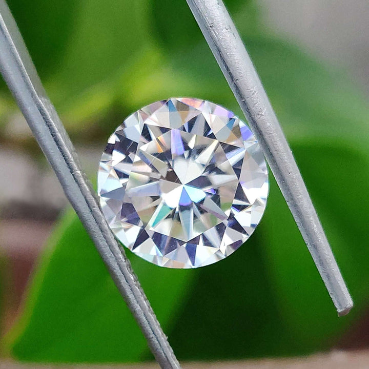 Moissanite 4.44 CT Round Loose Diamond