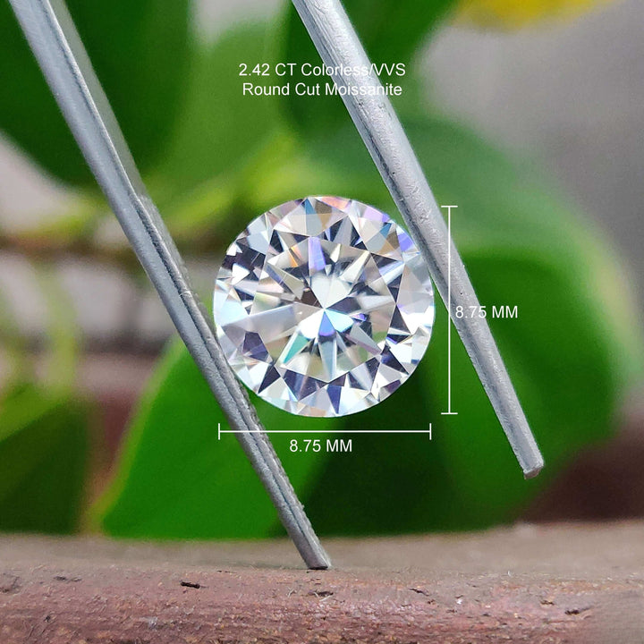 Moissanite 4.44 CT Round Loose Diamond