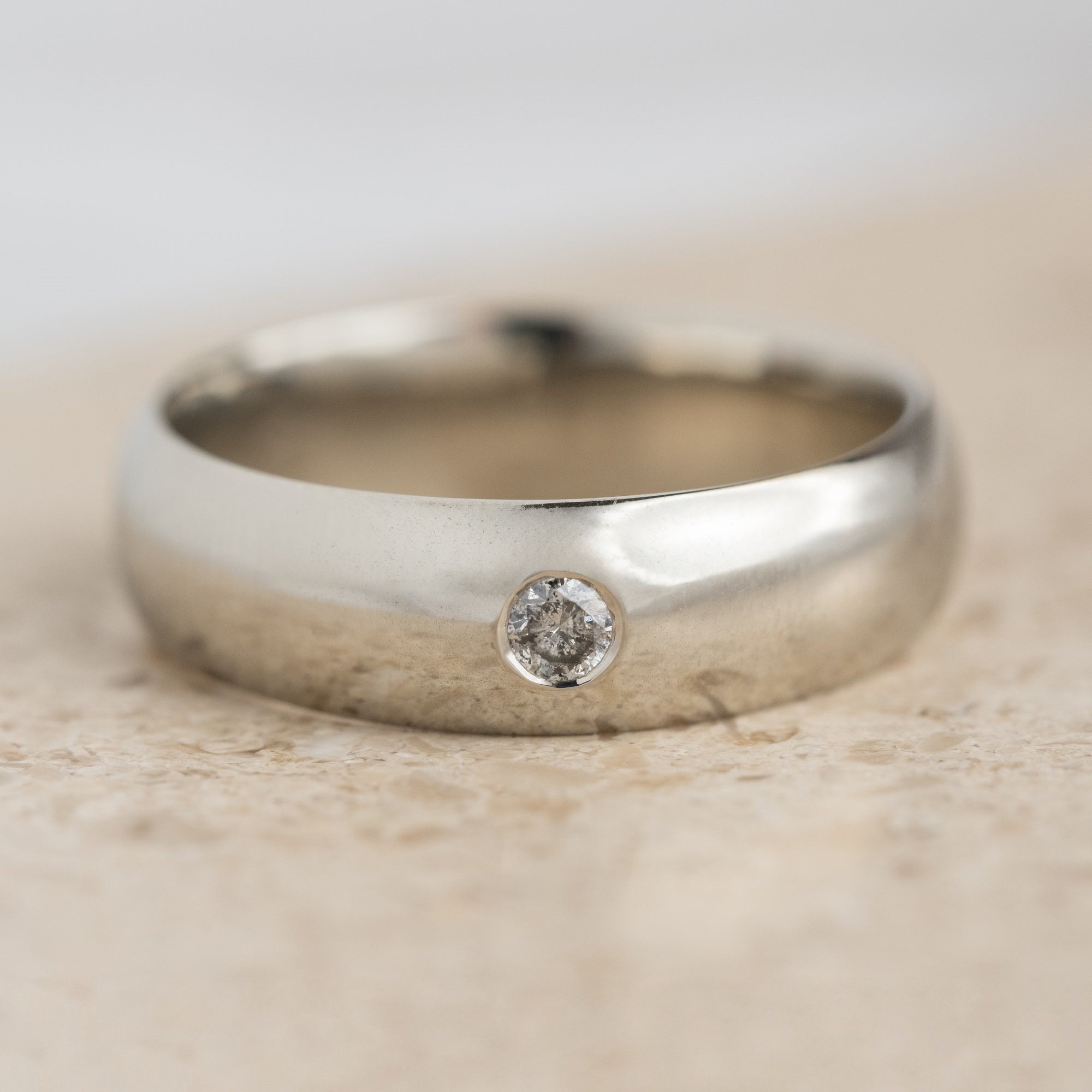 Natural Salt and Paper 0.50 CT Round Diamond Mid-Century Band